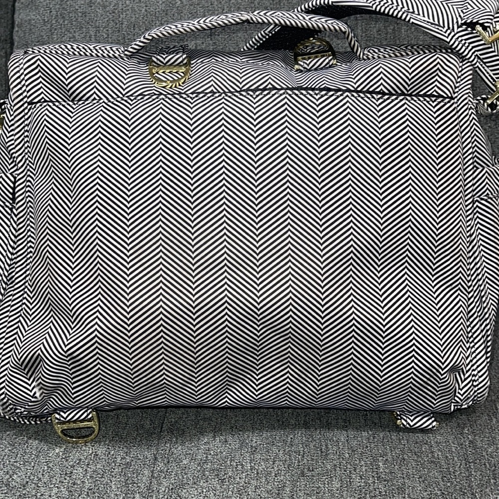 Jujube Queen of the Nile diaperbag - Picture 4 of 13